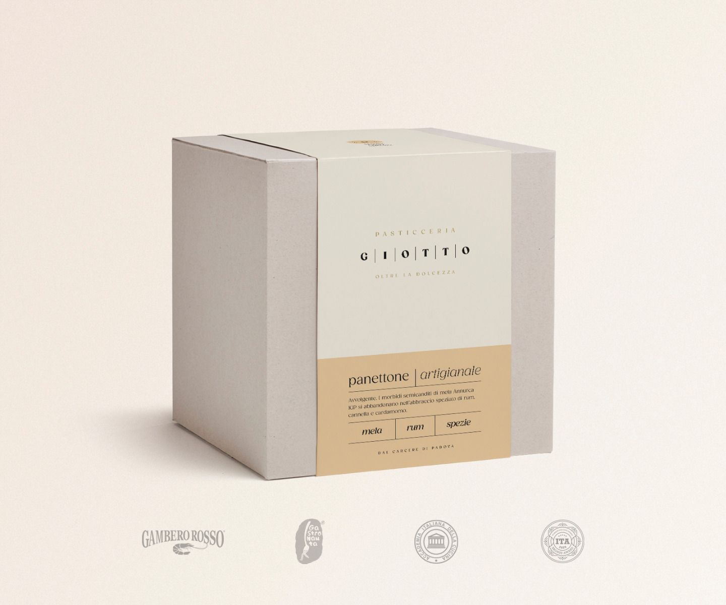 Panettone pomme, rhum & épices